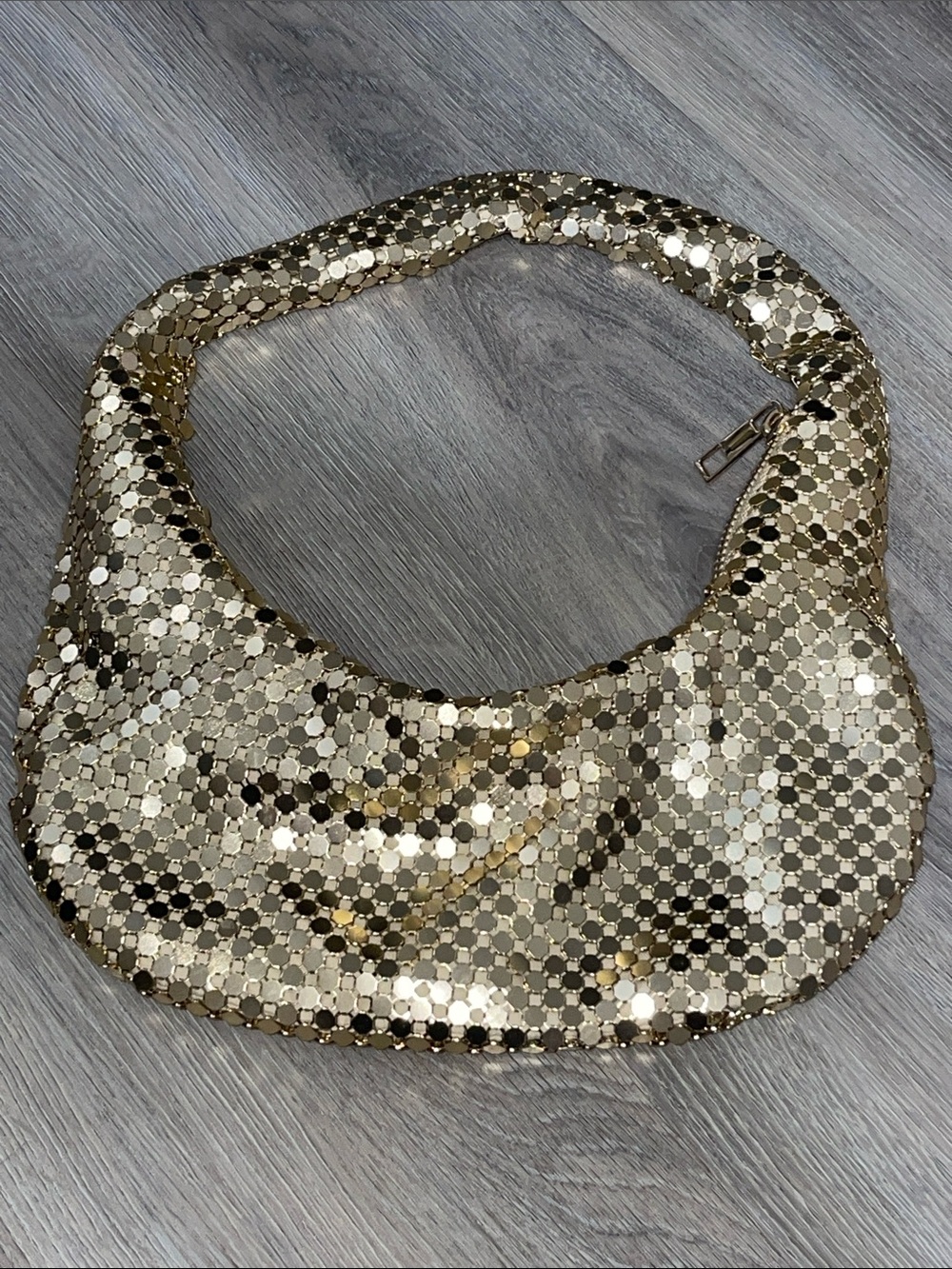 Source Unknown Gold Sequin Hobo Bag - Shimmering Shoulder Style